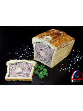 Pâté en croûte Richelieu (foie gras, morilles, pistaches)